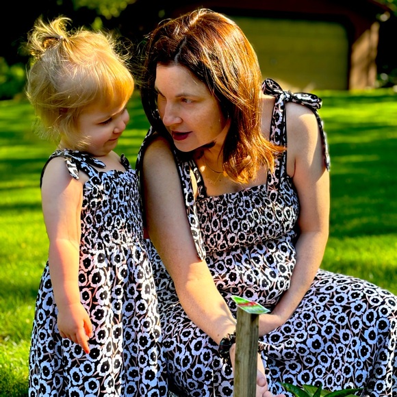 Meet your Posher, Lauren - Picture 1 of 1